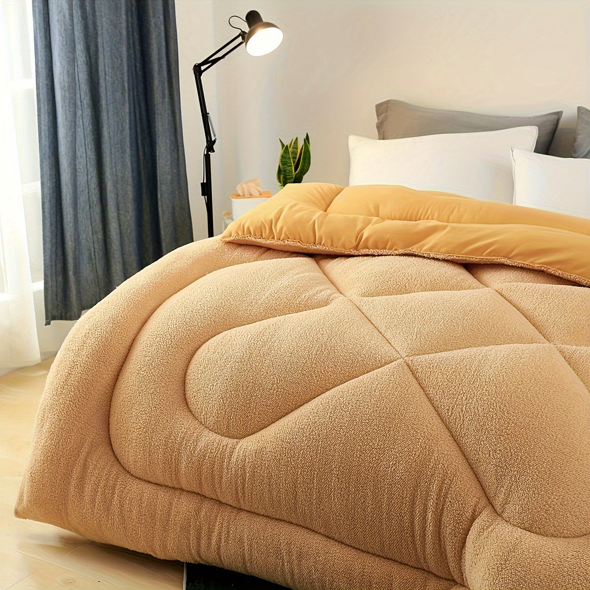 UltraSoft Sherpa Fleece Comforter for All Seasons